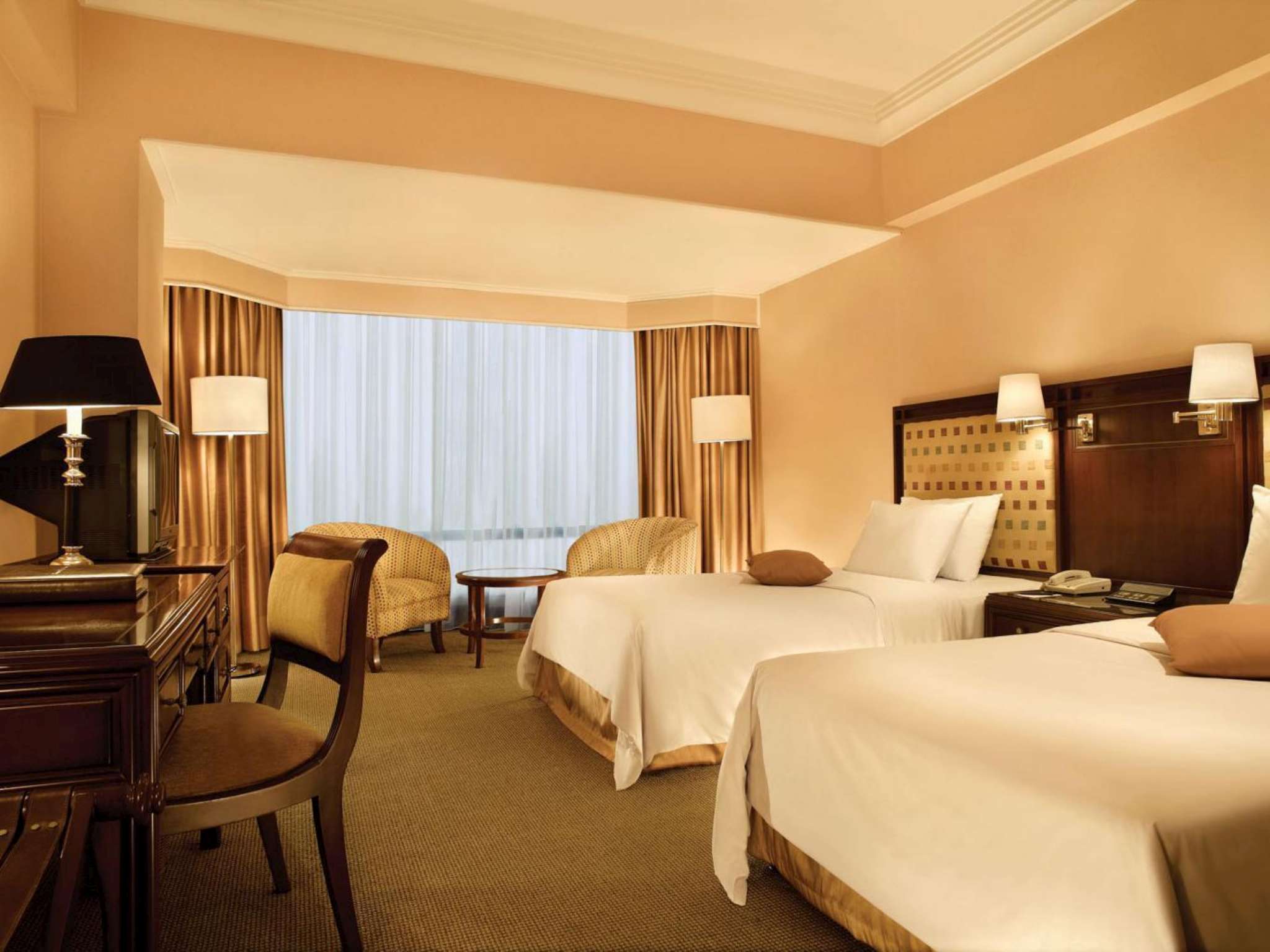 Lumire Hotel & Convention Center