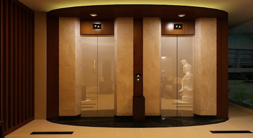 Lynt Hotel
