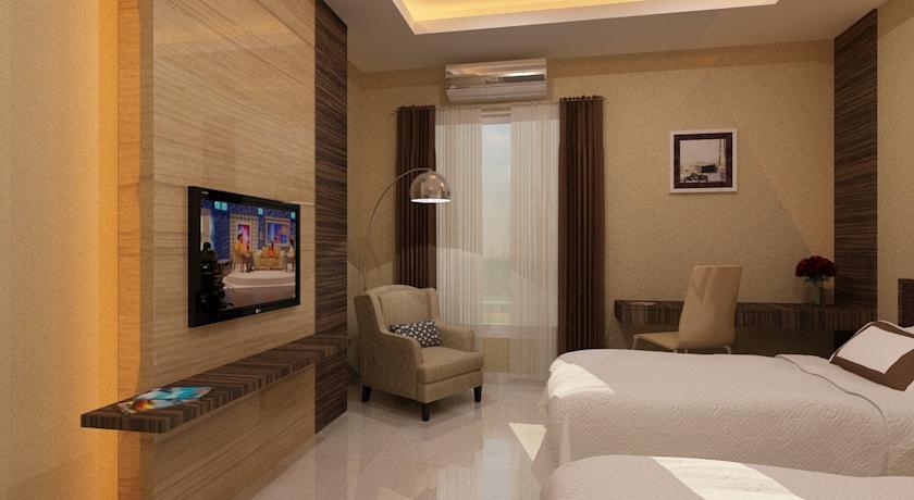 Lynt Hotel