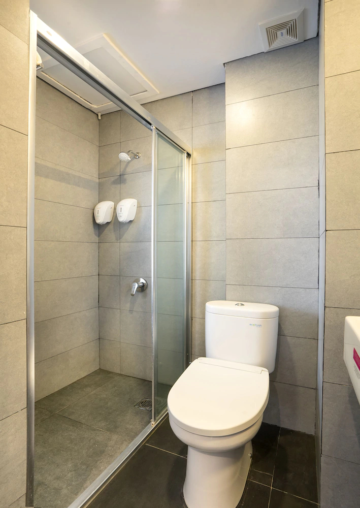 Maple Hotel Grogol Jakarta