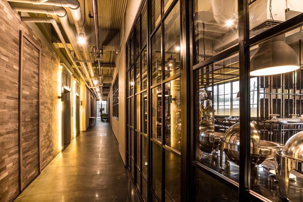 Maple Hotel Grogol Jakarta