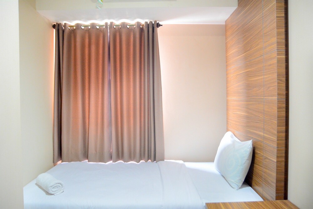 Maple Park Apartment