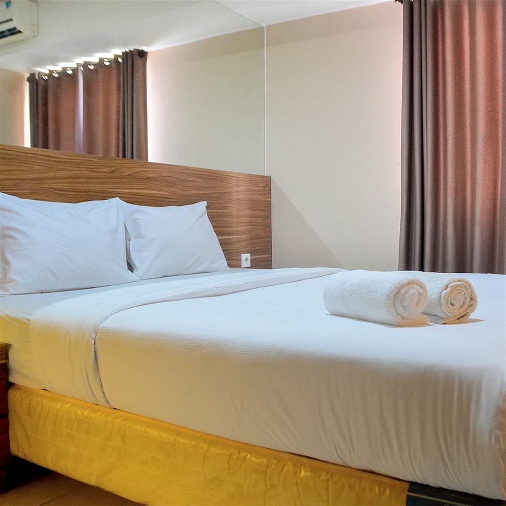 Maple Park Apartment