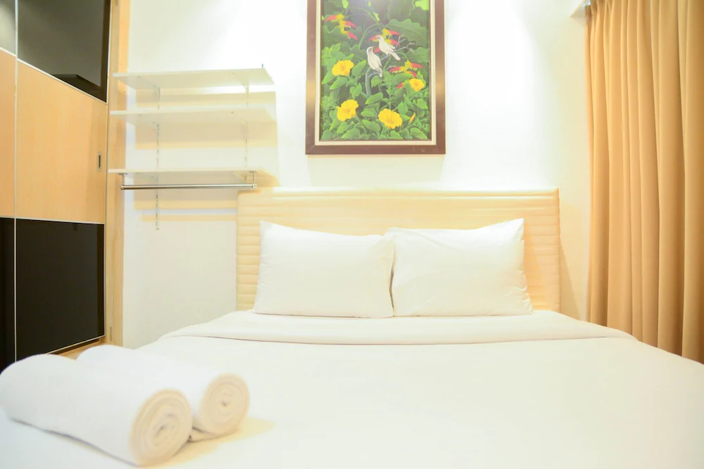 Maple Park Apartment