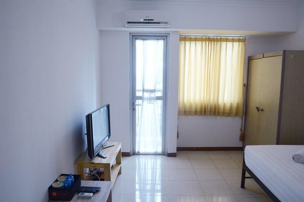 Maple Park Apartment