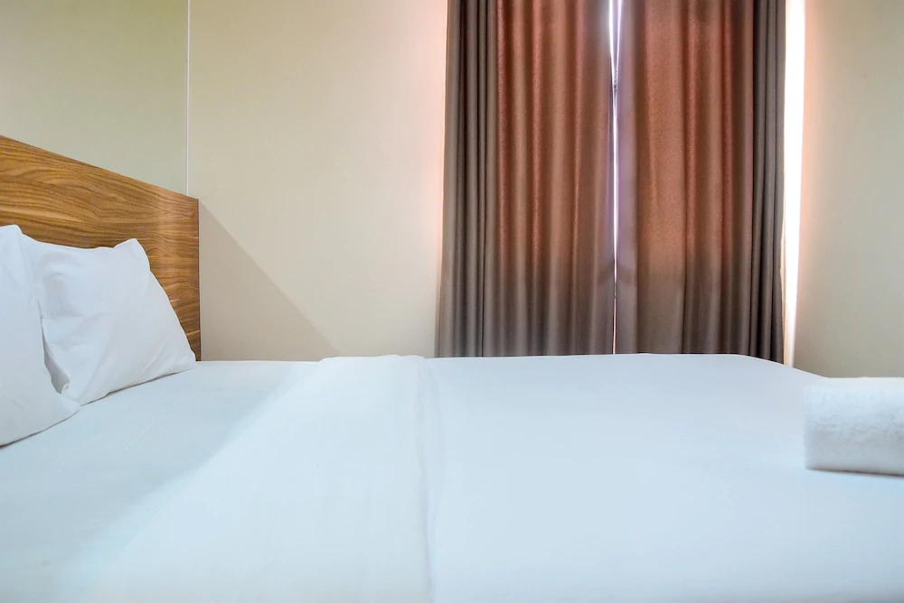 Maple Park Apartment