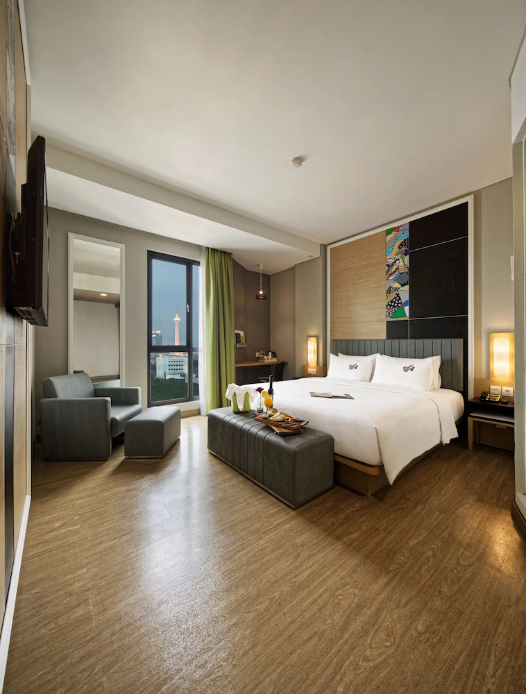 MaxOneHotels.com At Platinum Hayam Wuruk Jakarta