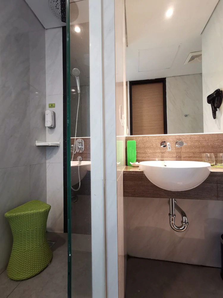 MaxOneHotels.com At Platinum Hayam Wuruk Jakarta