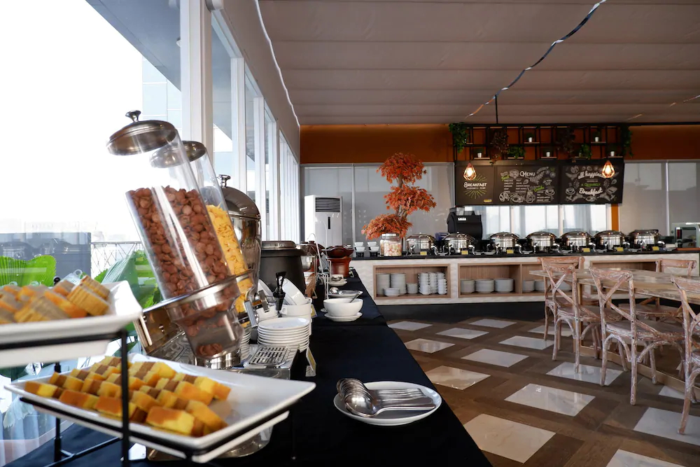 MaxOneHotels.com At Platinum Hayam Wuruk Jakarta