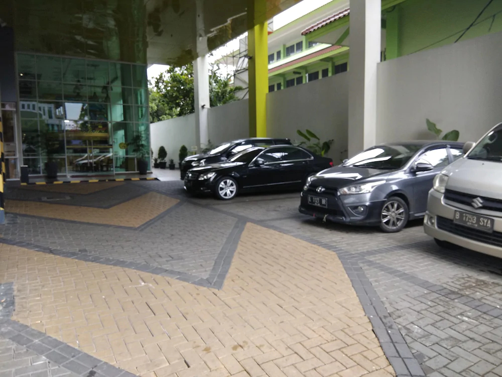 Maxonehotels.com @ Kramat