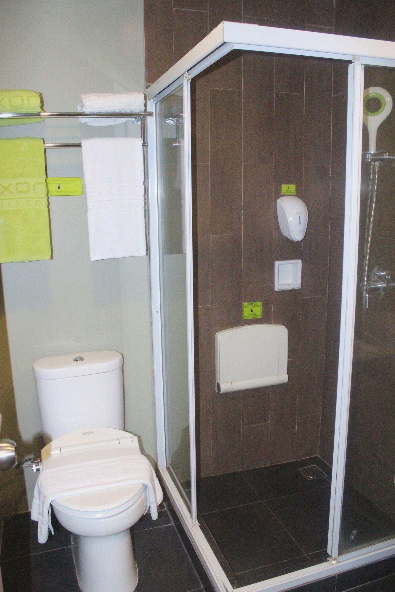 MaxOneHotels.com Sabang