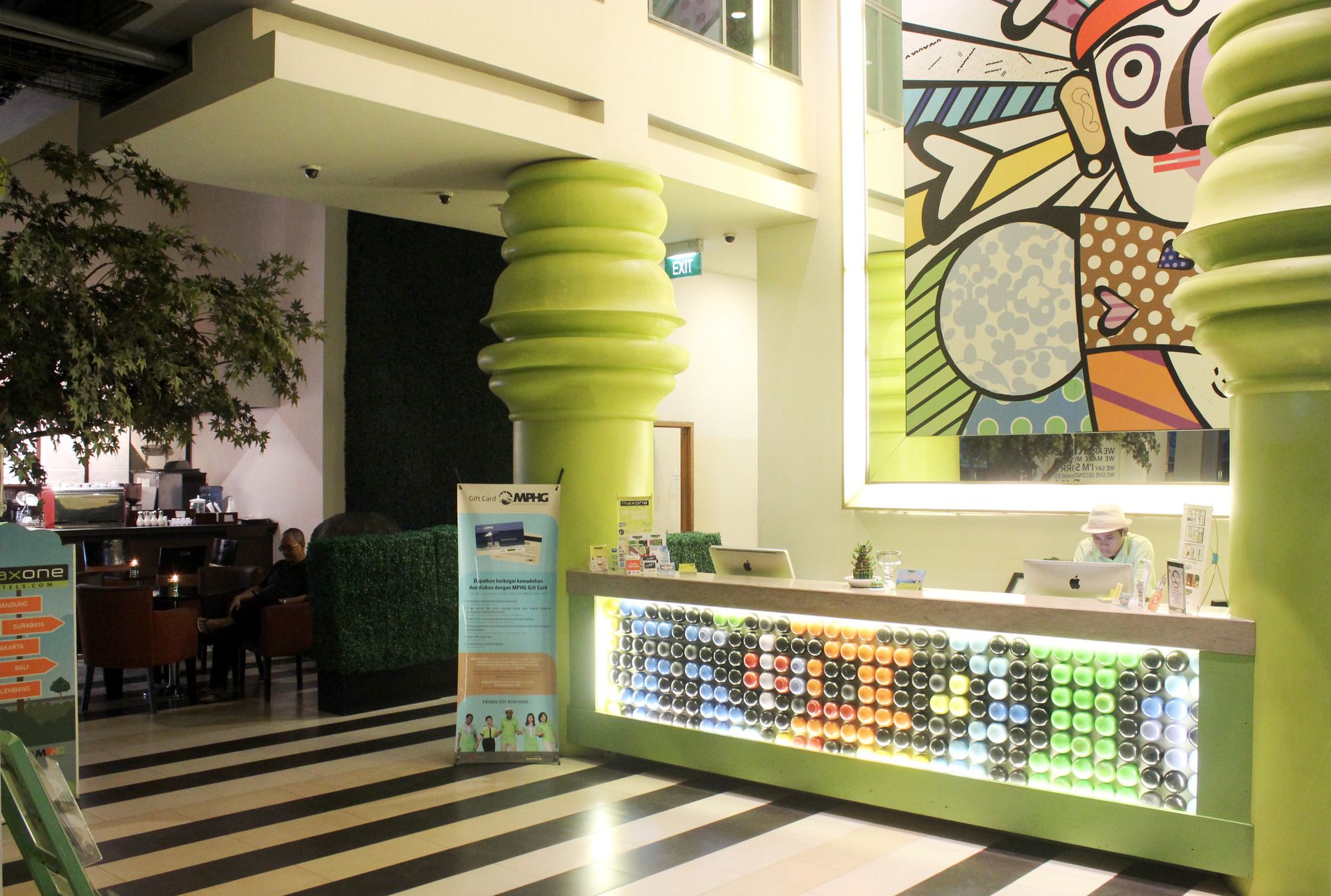 MaxOneHotels.com Sabang