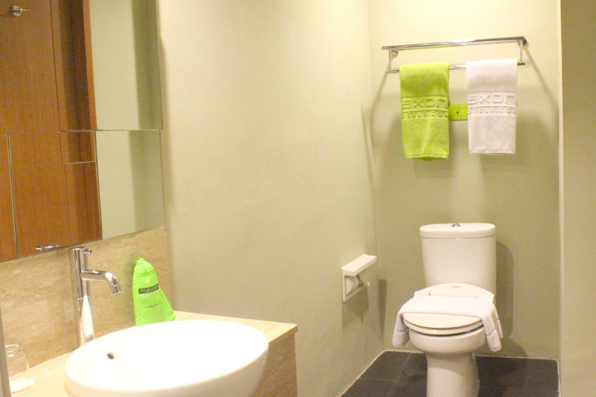 MaxOneHotels.com Sabang