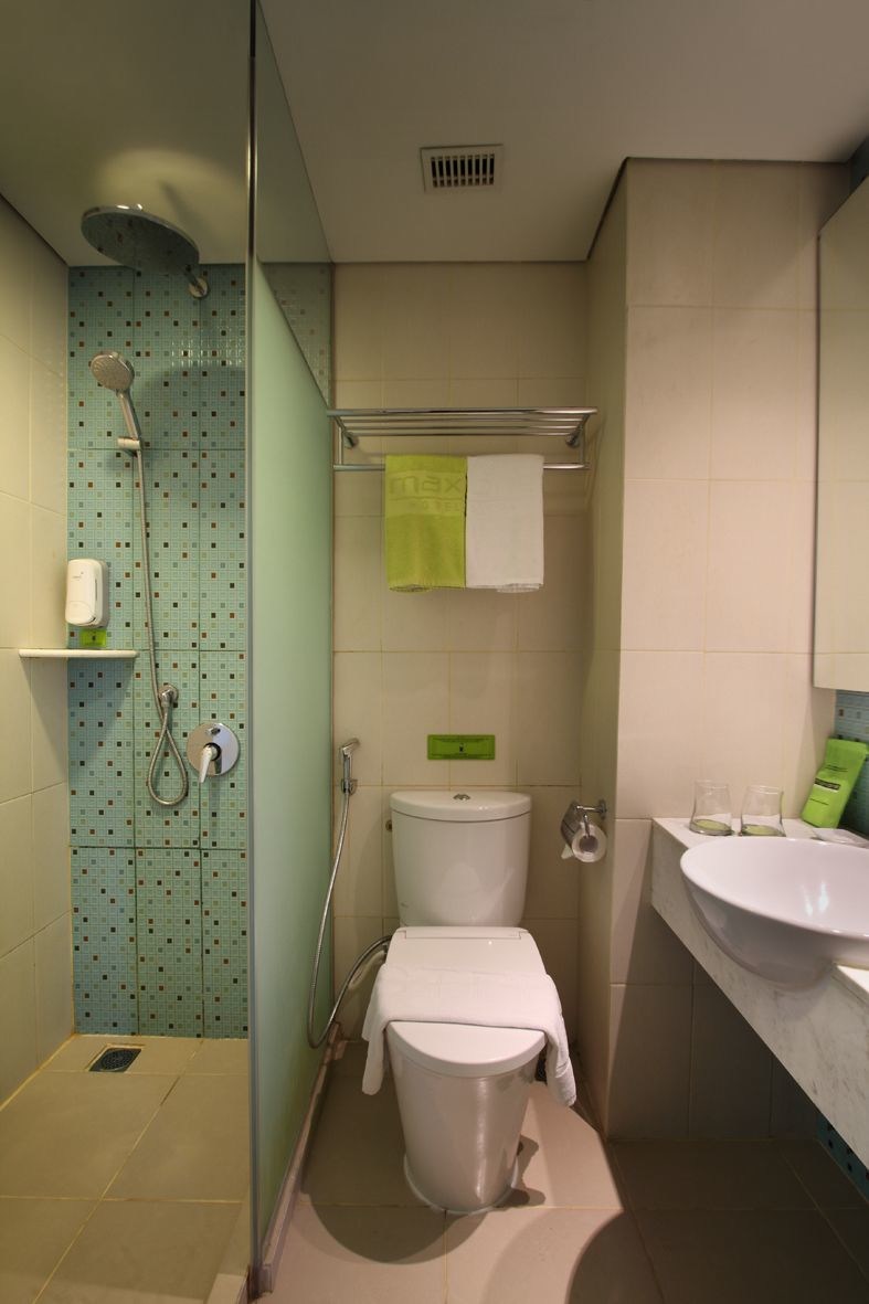 MaxOne Hotels A Pemuda