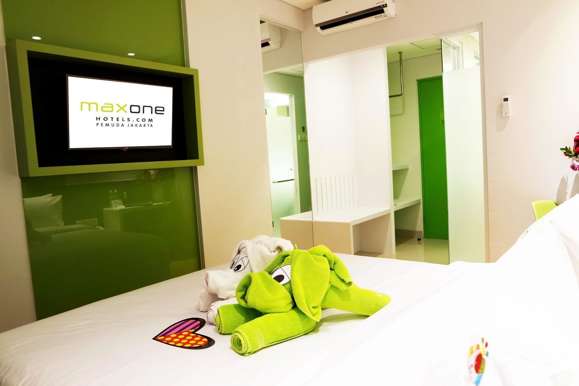 MaxOne Hotels A Pemuda