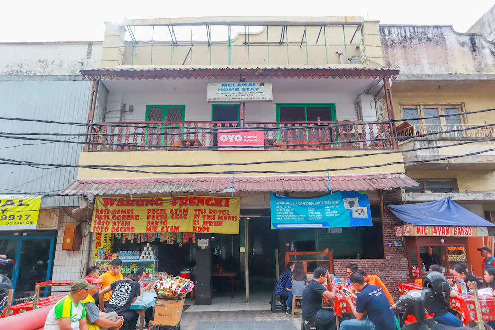 Melawai Homestay by OYO Rooms