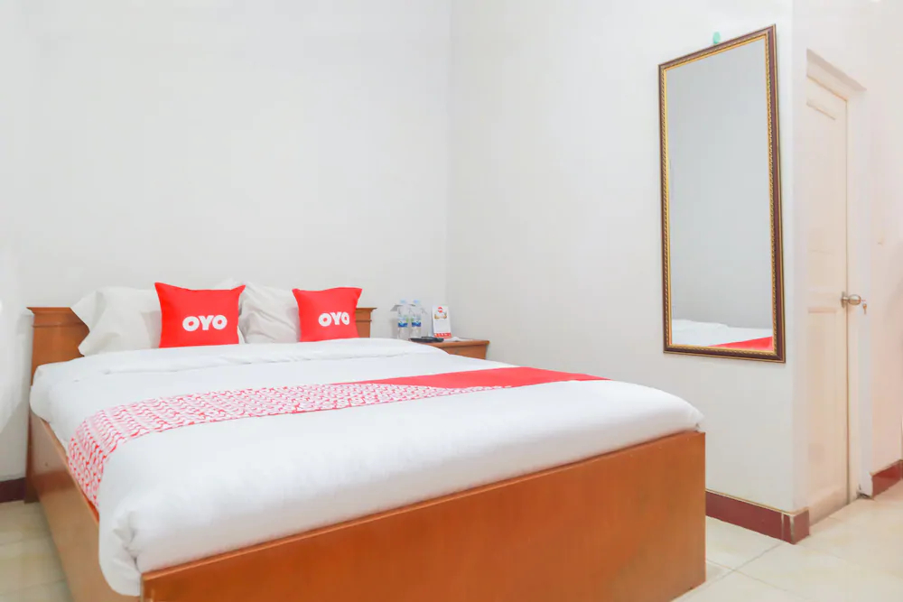 Melawai Homestay by OYO Rooms
