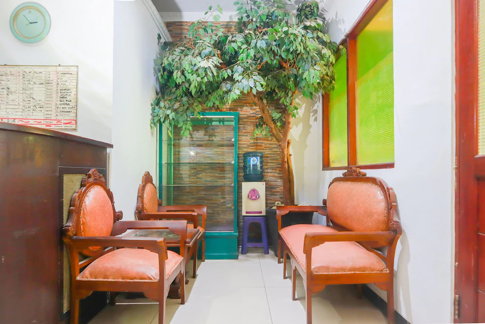 Melawai Homestay by OYO Rooms