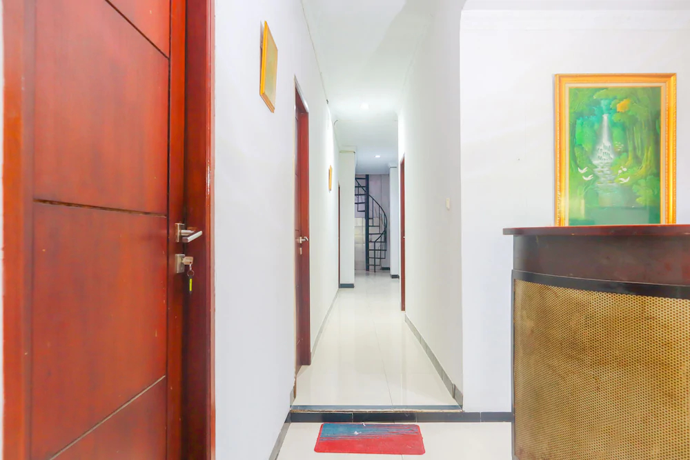 Melawai Homestay by OYO Rooms