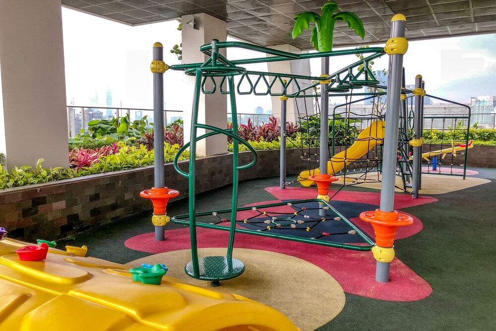 Menteng Park by Travelio