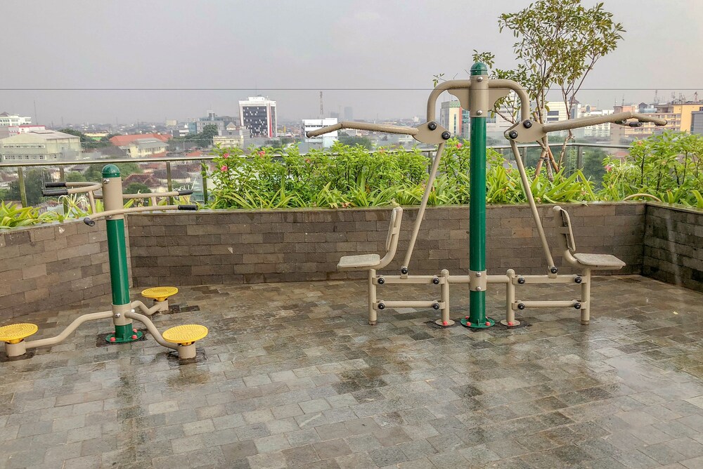 Menteng Park by Travelio