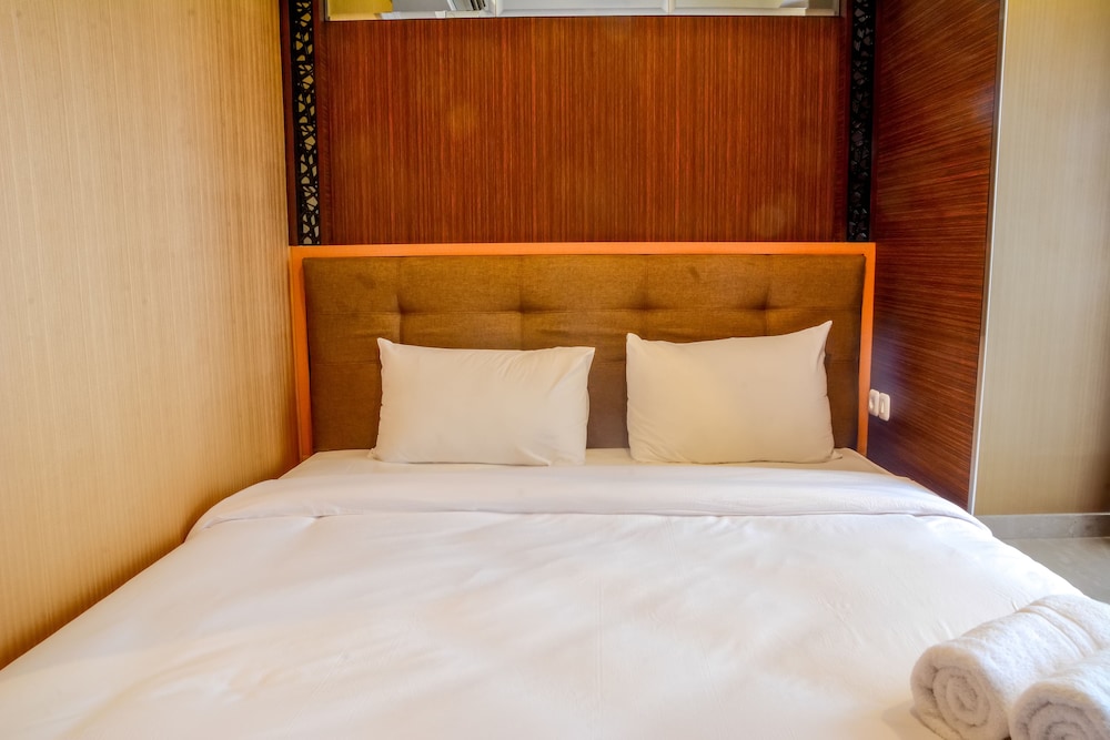 Menteng Park by Travelio