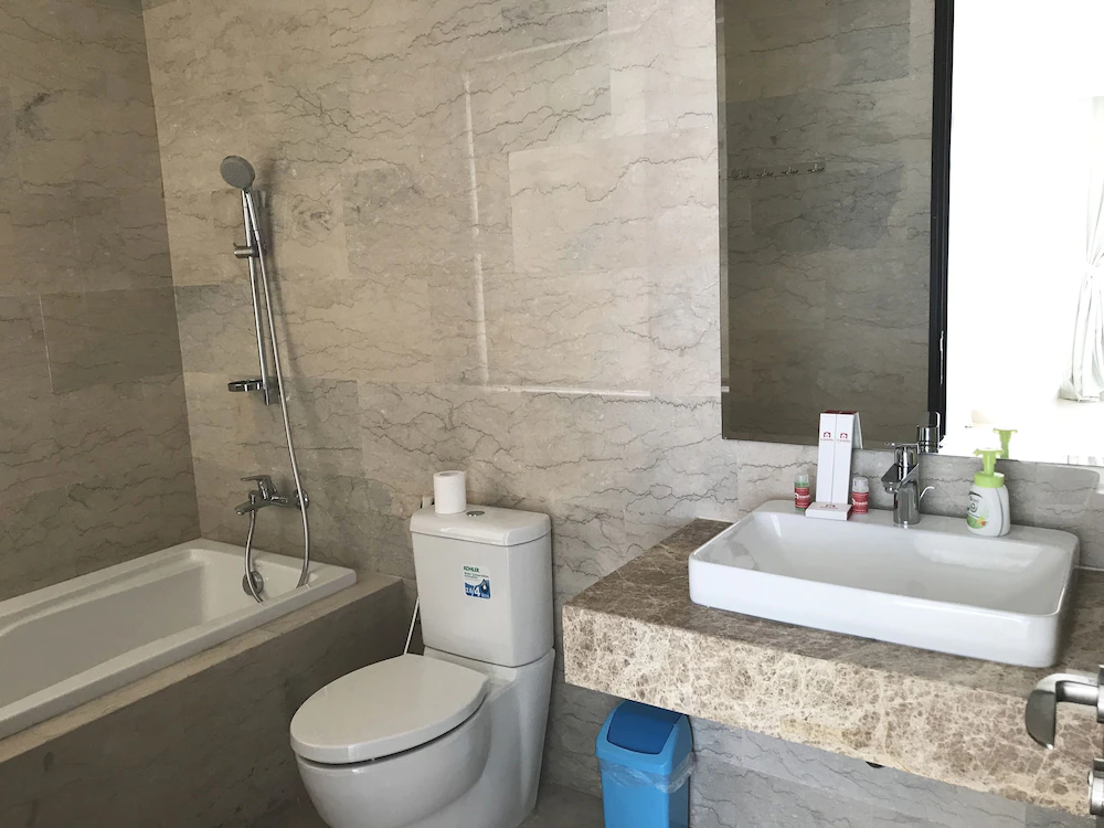 Menteng Park by Travelio