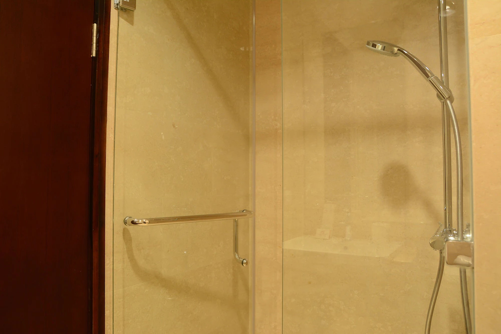 Menteng Park by Travelio