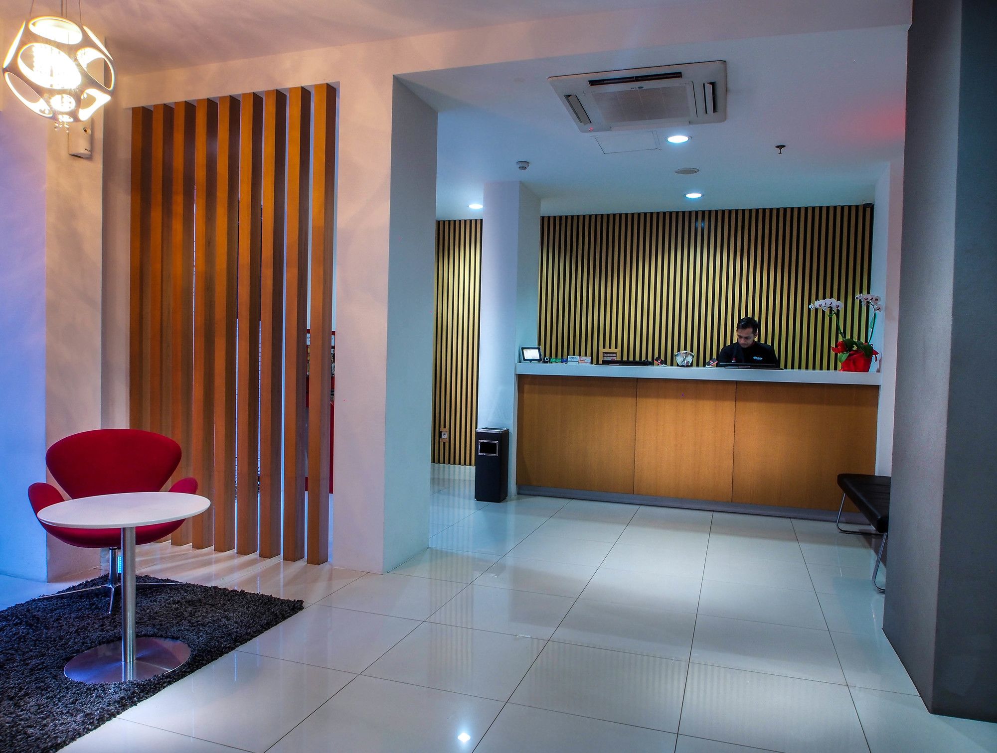 M Hotel