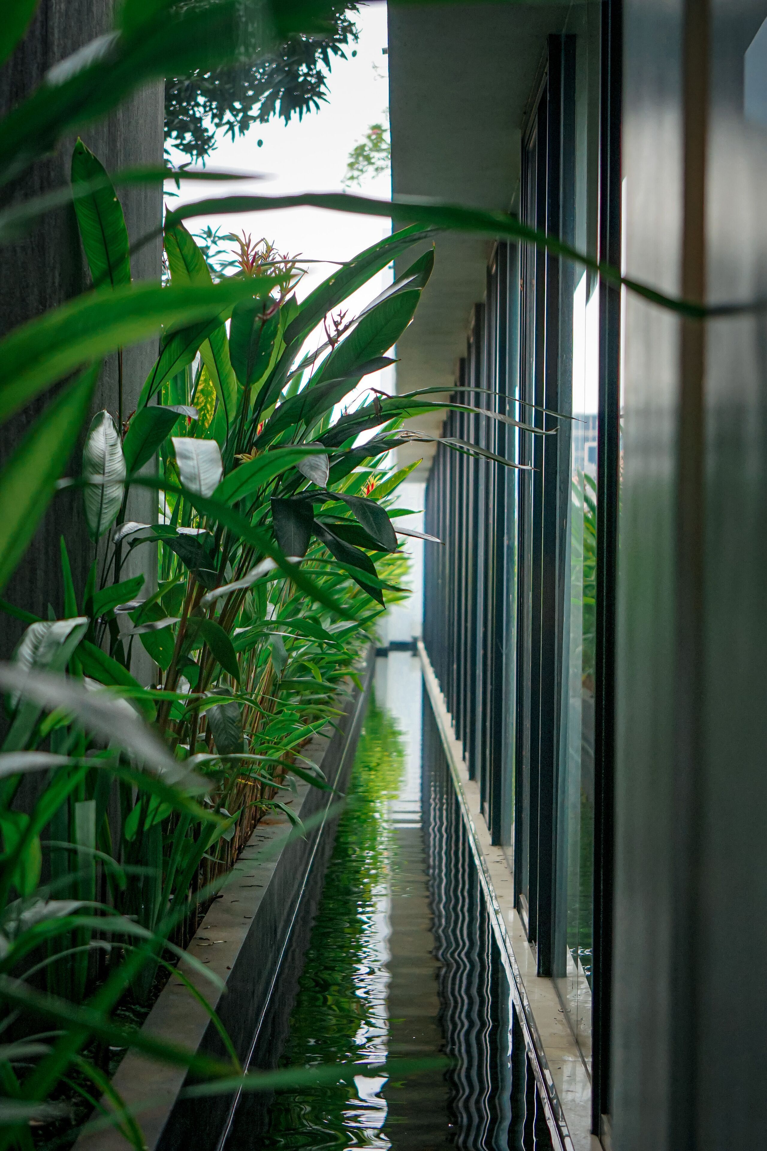 Miers Kuningan, Artotel Curated