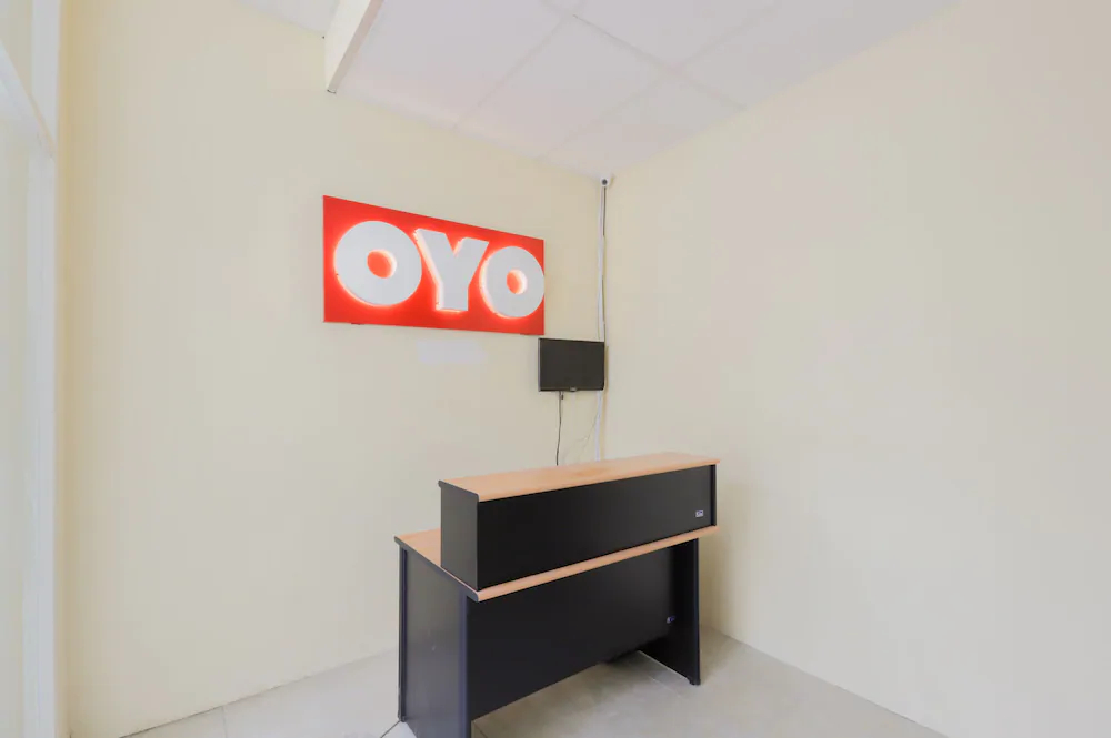 Mn One Residence by OYO Rooms