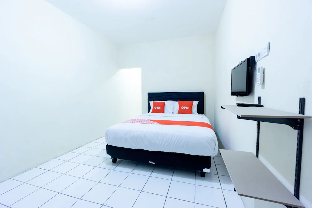 Mn Residence by OYO Rooms