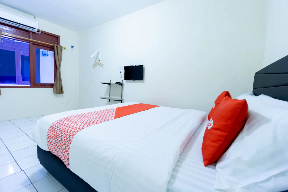 Mn Residence by OYO Rooms