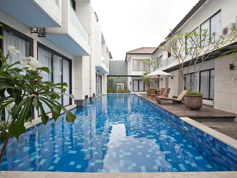 M Residence Menteng