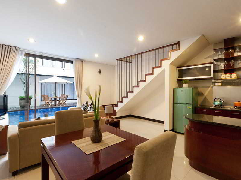 M Residence Menteng