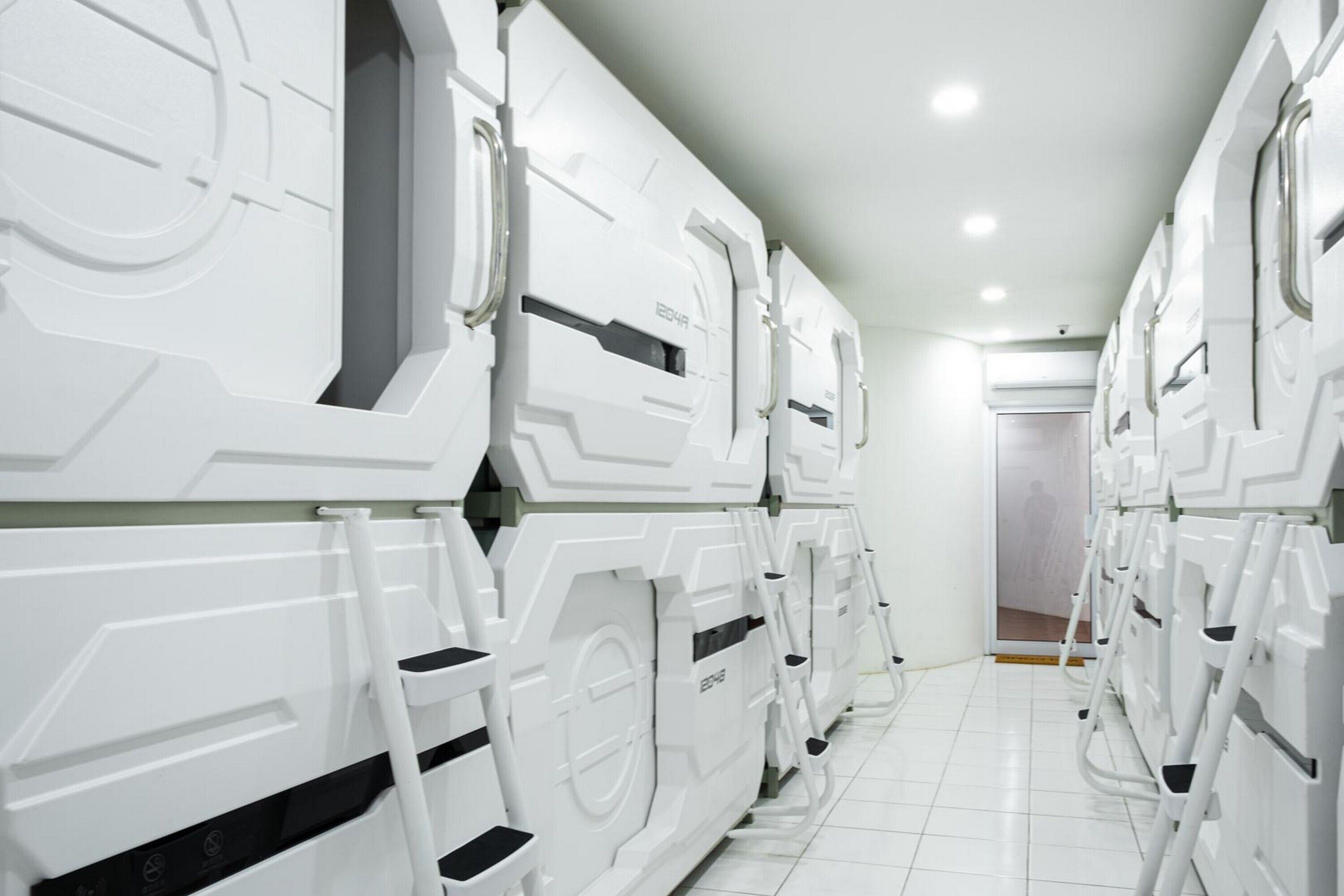 My Capsule Hotel by RedDoorz