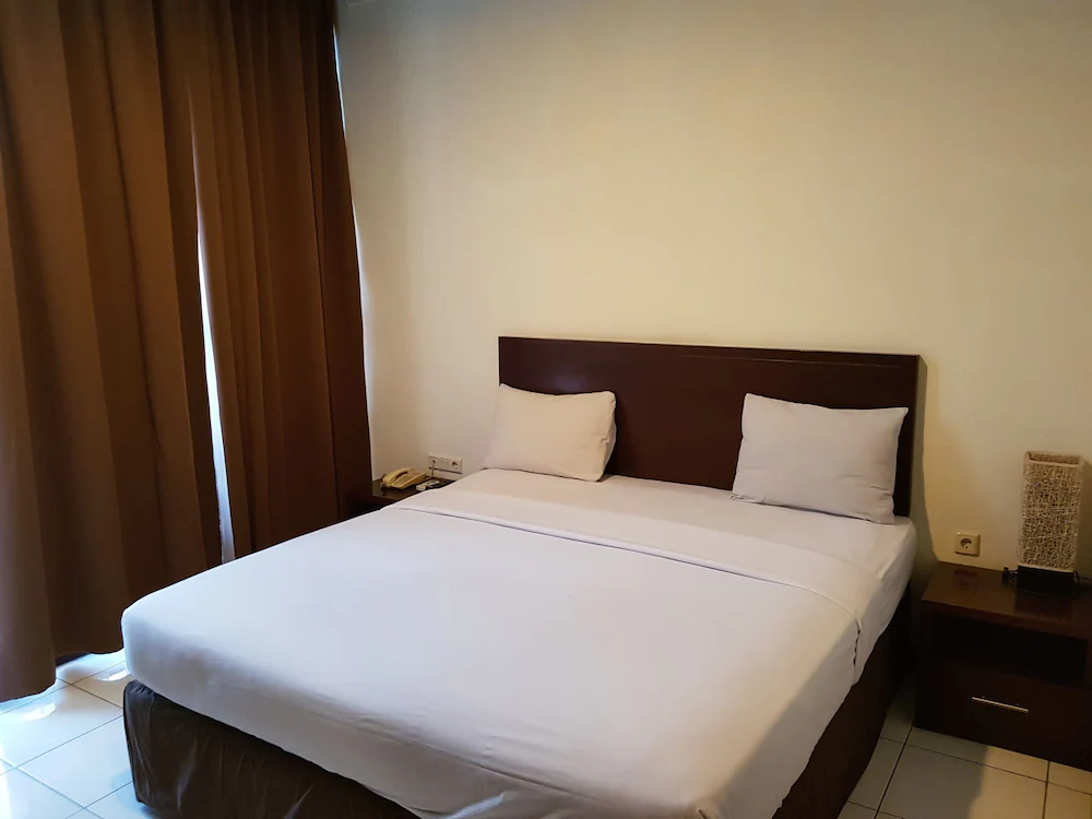 N1 Hotel