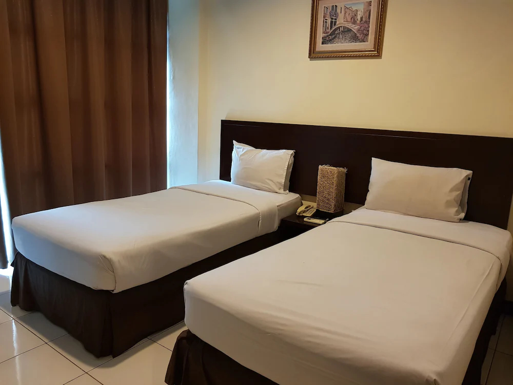 N1 Hotel