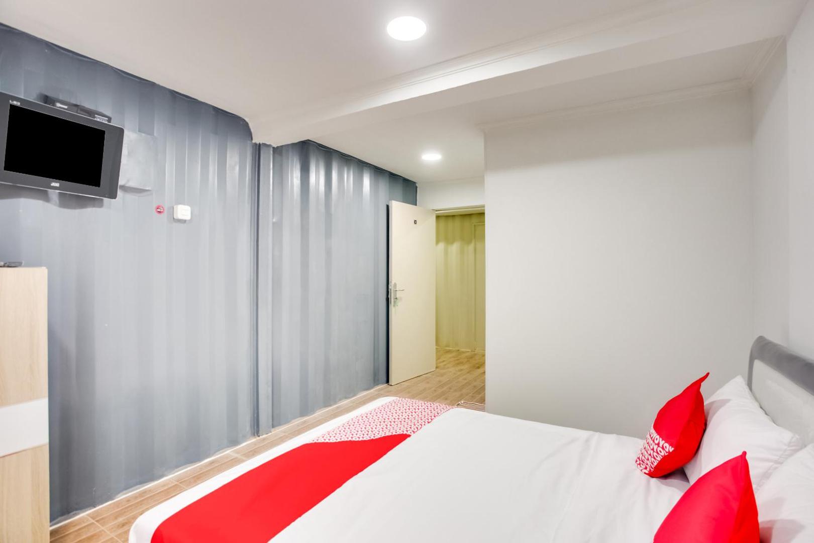 Nadjara Residence Syariah by OYO Rooms