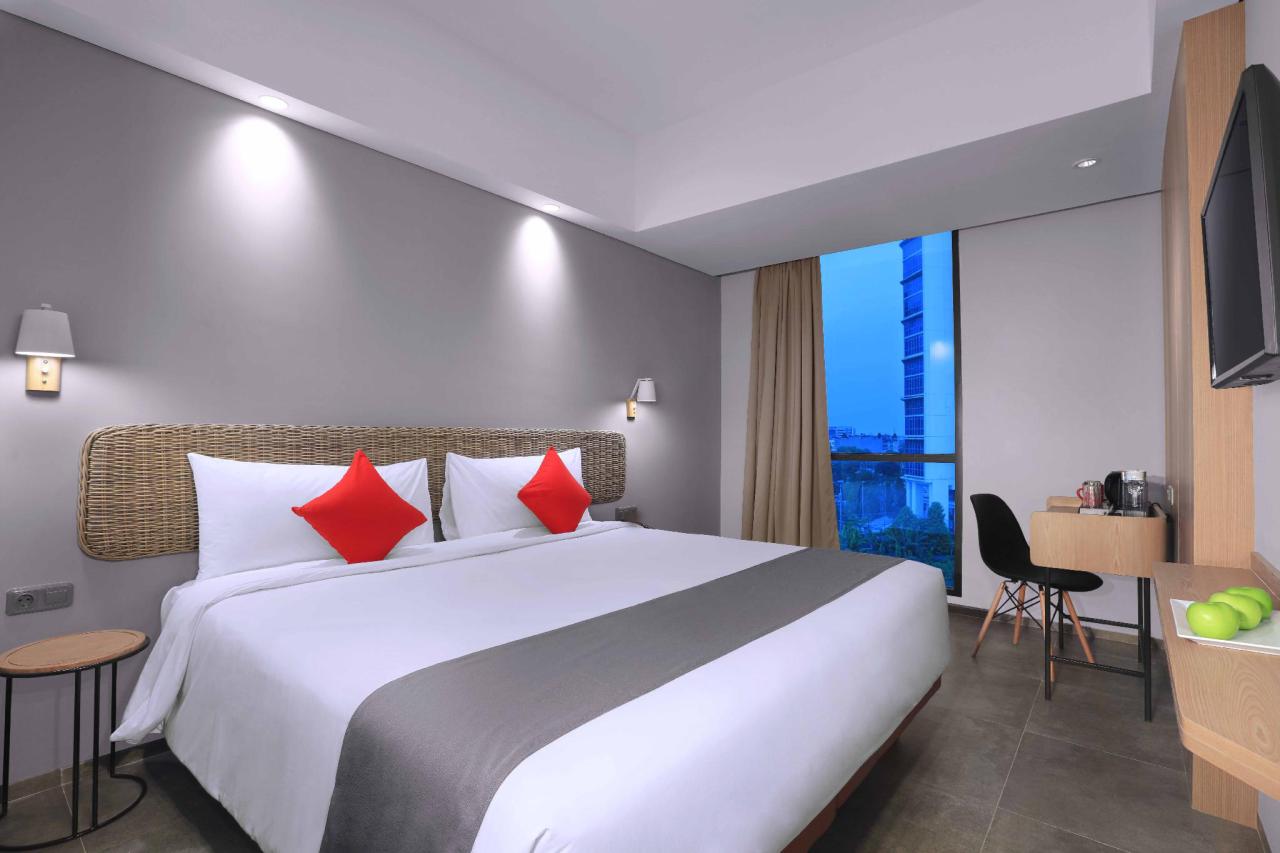 Neo Hotel Puri Indah