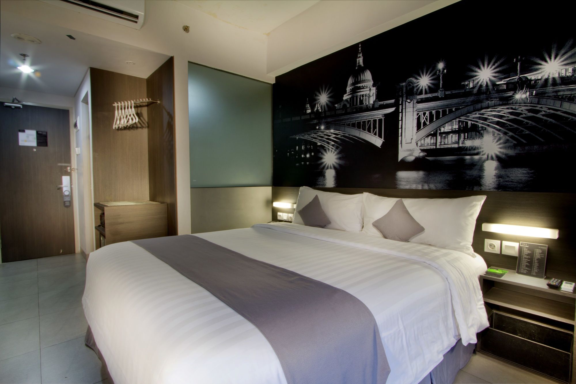 Hotel NEO Tendean Jakarta