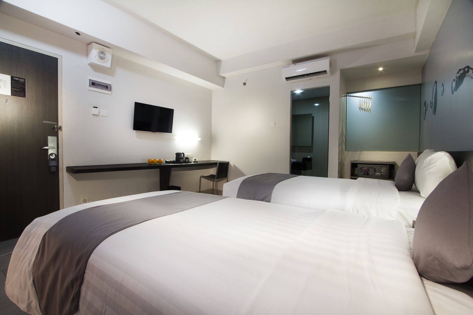 Hotel NEO Tendean Jakarta