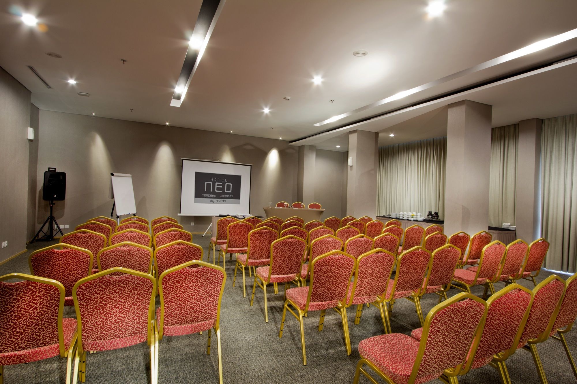 Hotel NEO Tendean Jakarta