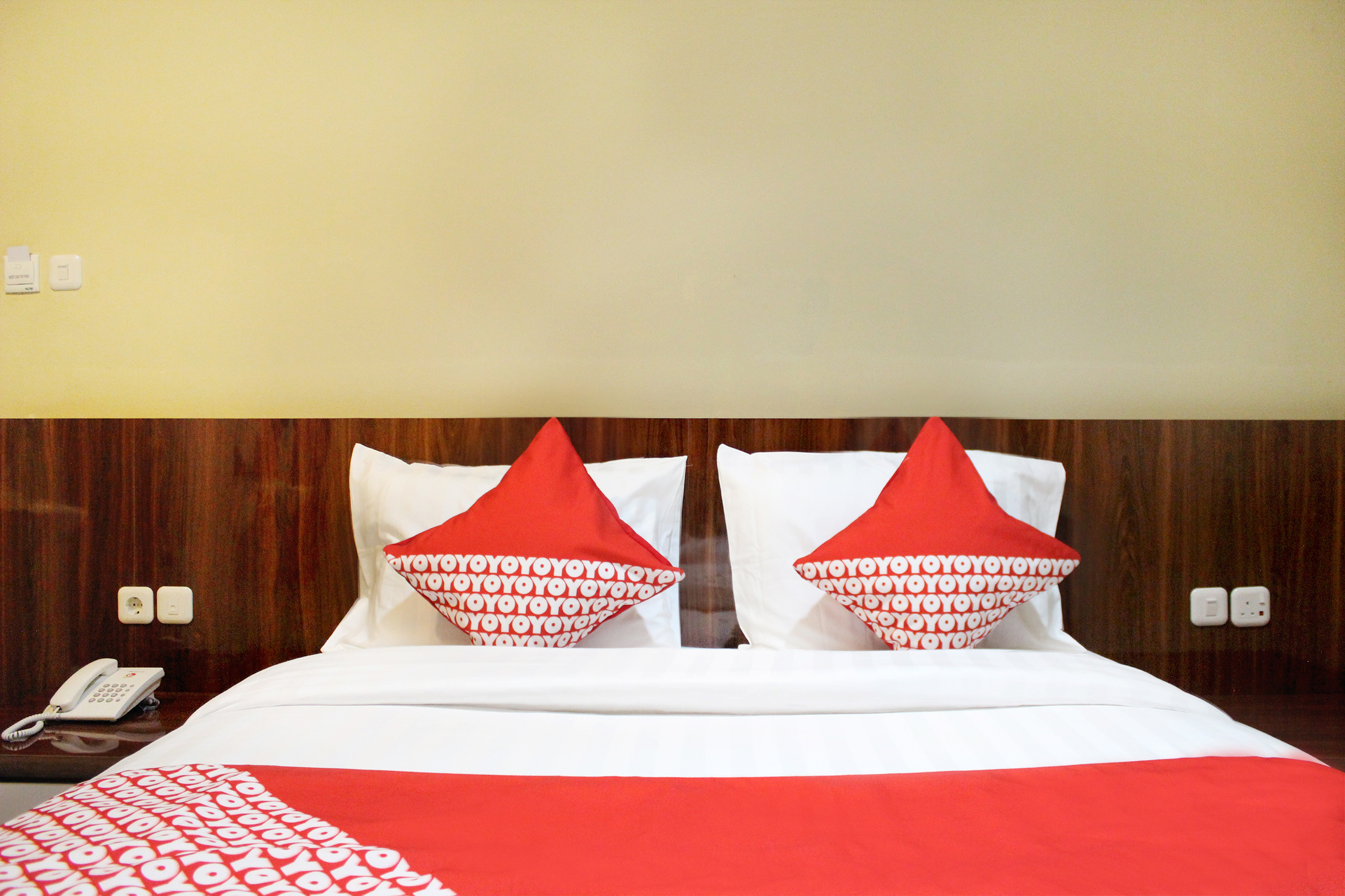 Urbanview Hotel Bes Mangga Besar