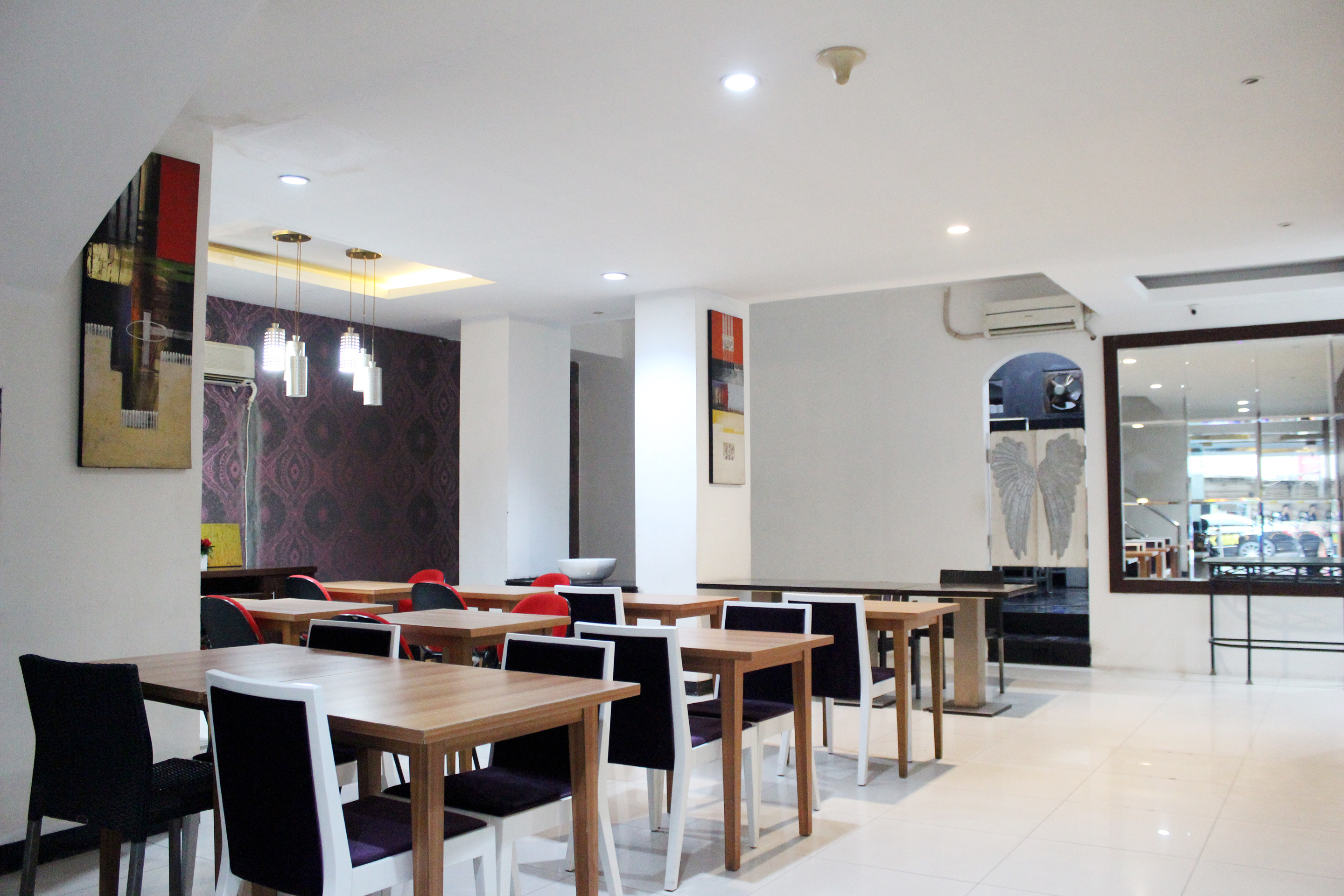 Urbanview Hotel Bes Mangga Besar
