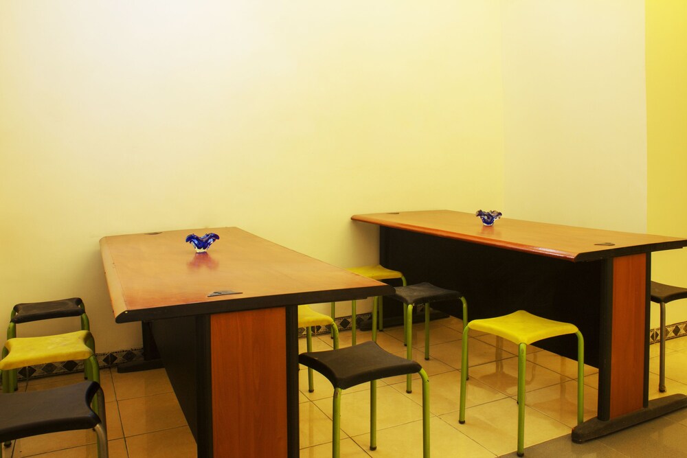 New Priok Indah Hotel