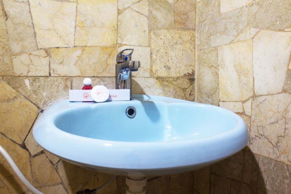 New Priok Indah Hotel