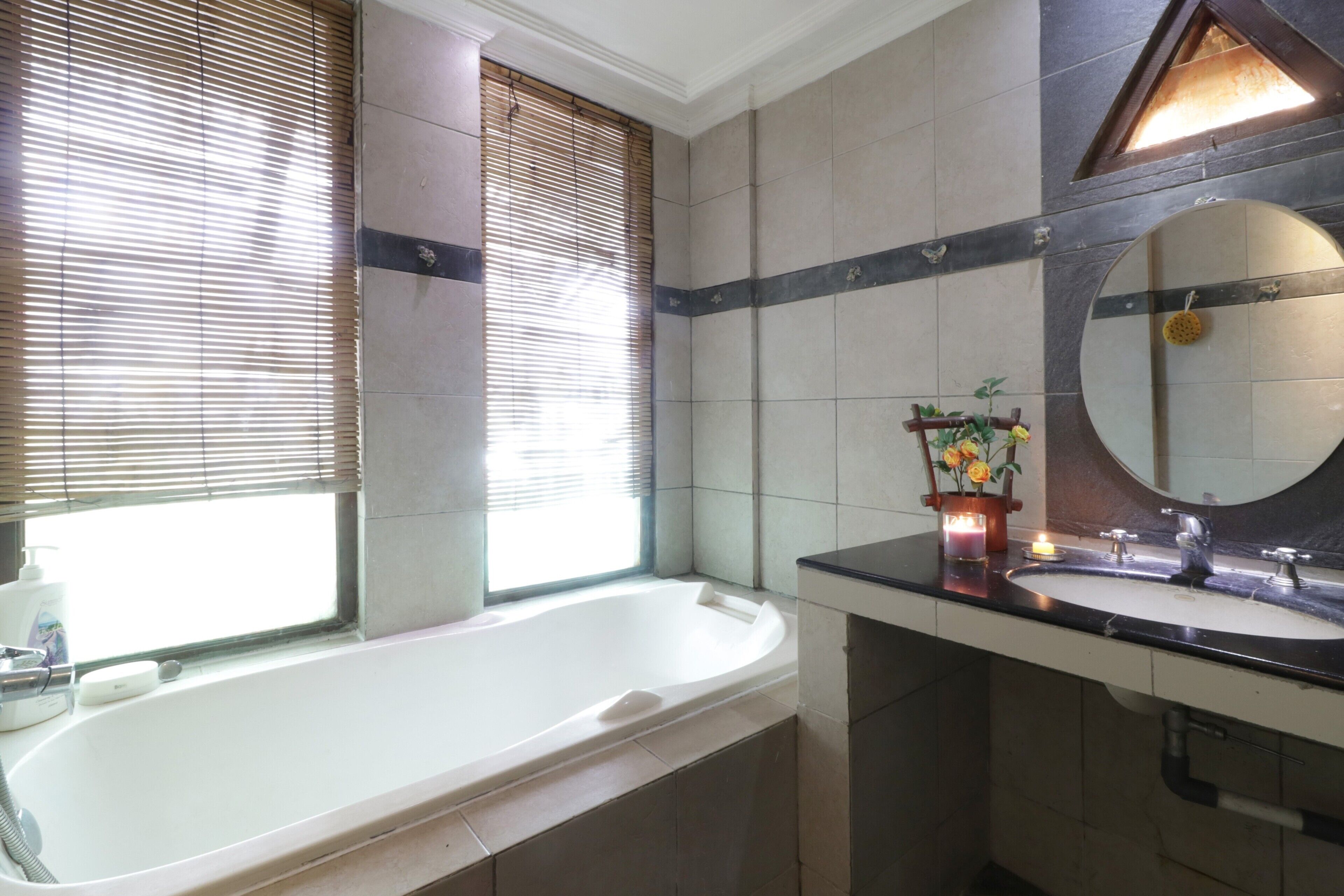 Nila House, Sharia Family Home Stay