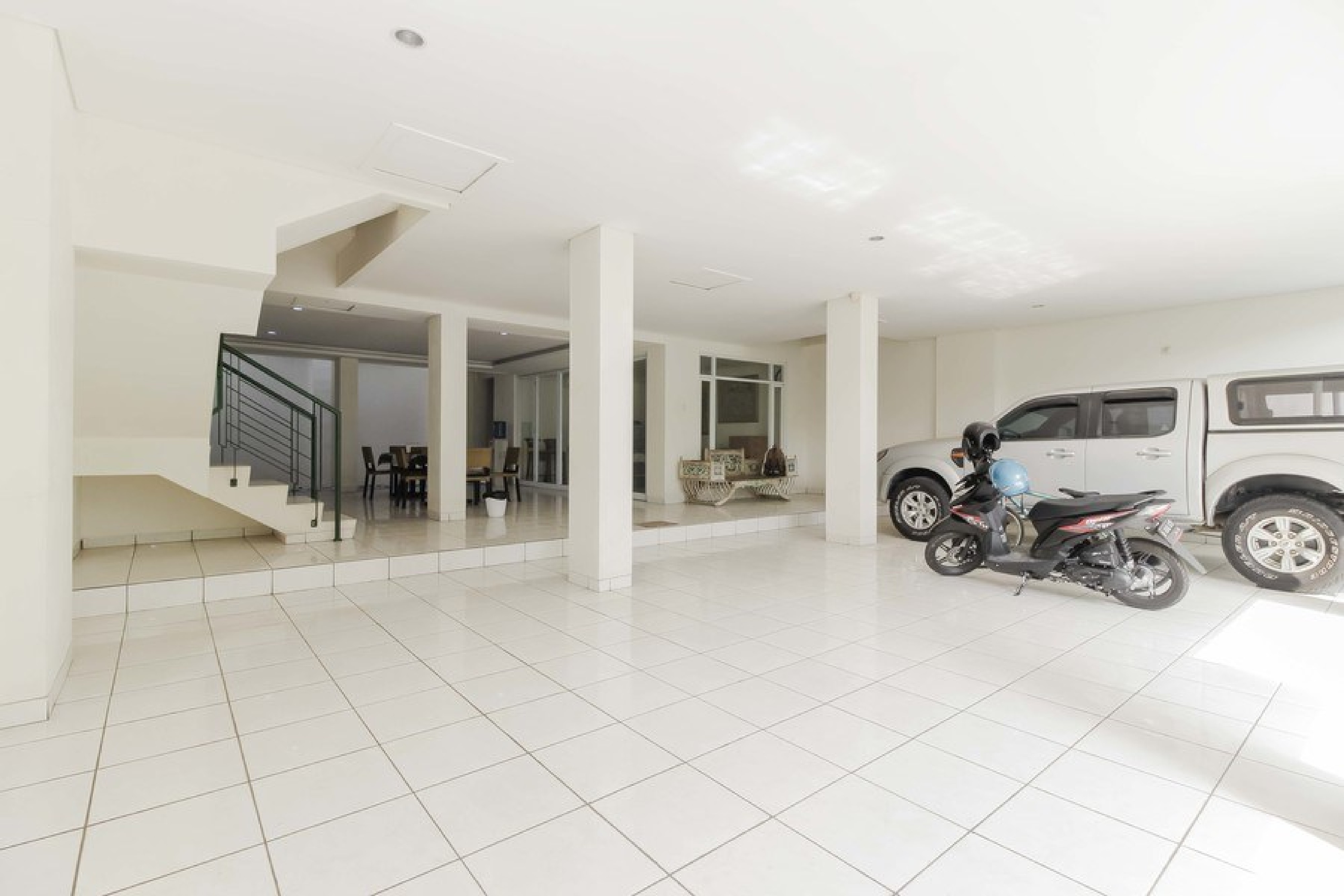 Niswantari Residence By RedDoorz