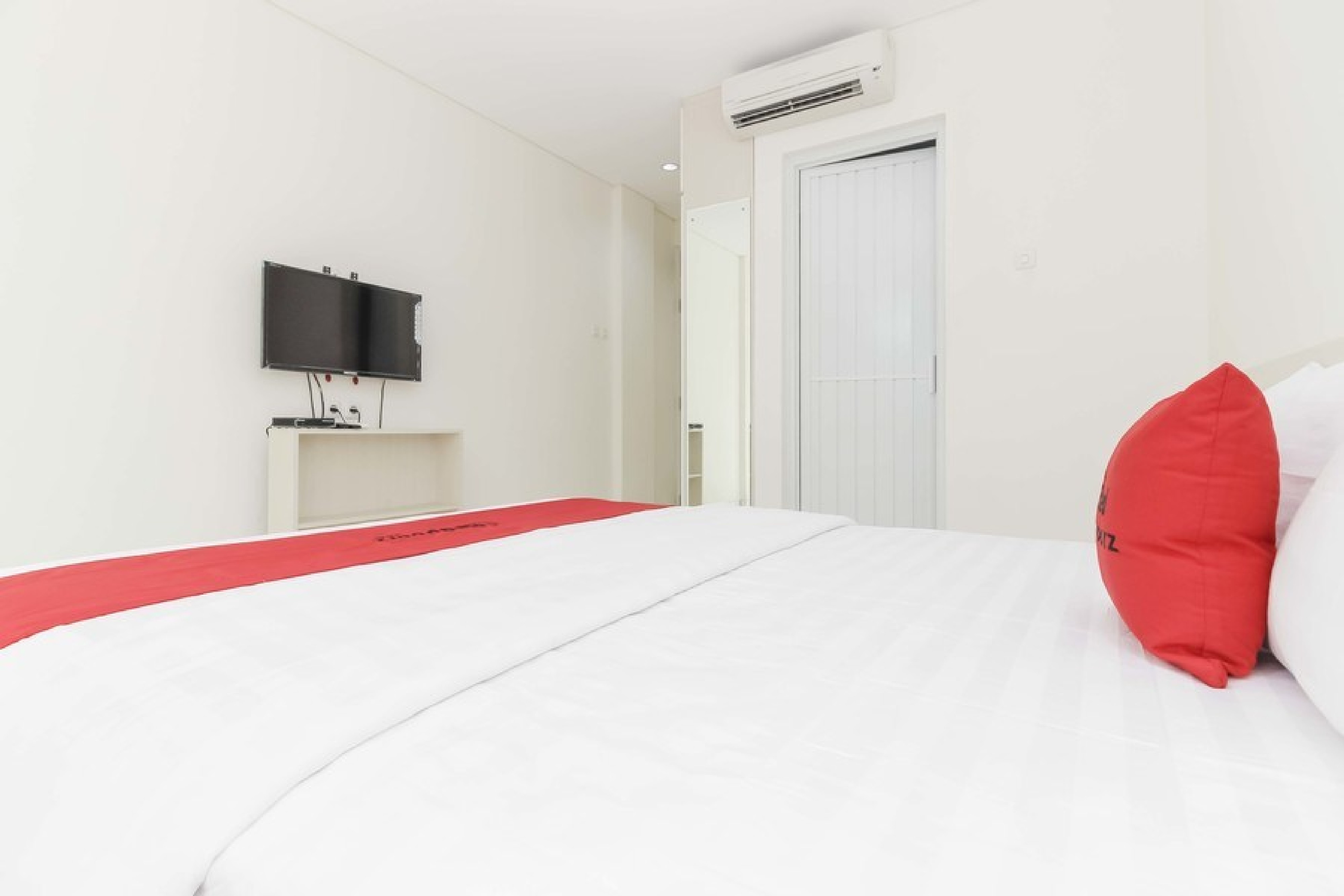 Niswantari Residence By RedDoorz